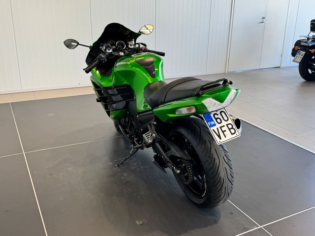 Kawasaki ZZR 2014 Vihreä