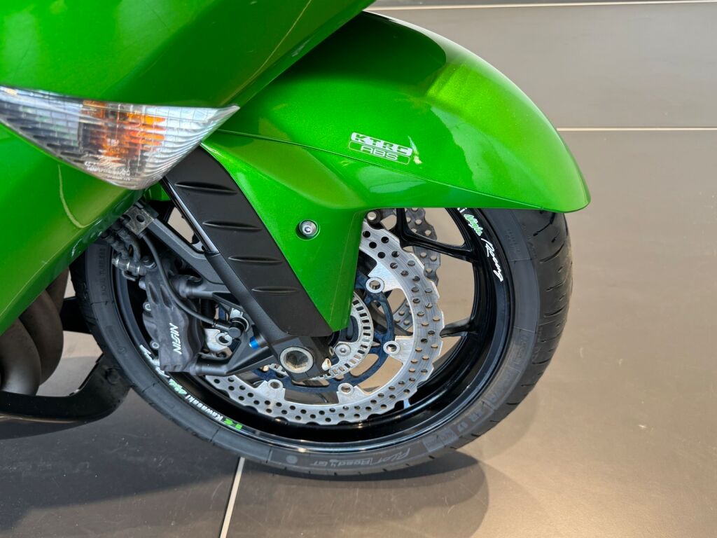Kawasaki ZZR 2014 Vihreä