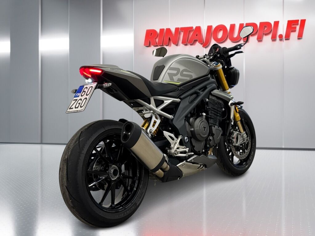Triumph Speed Triple 2023 