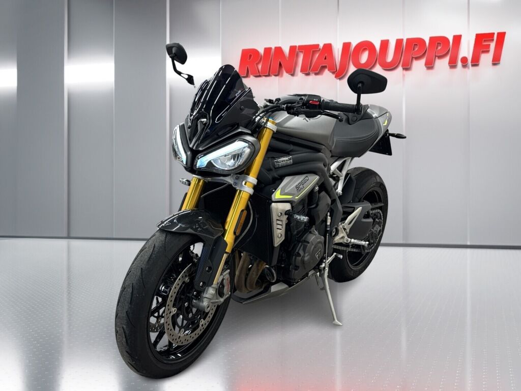 Triumph Speed Triple 2023 