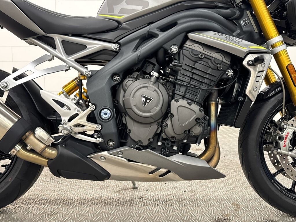 Triumph Speed Triple 2023 