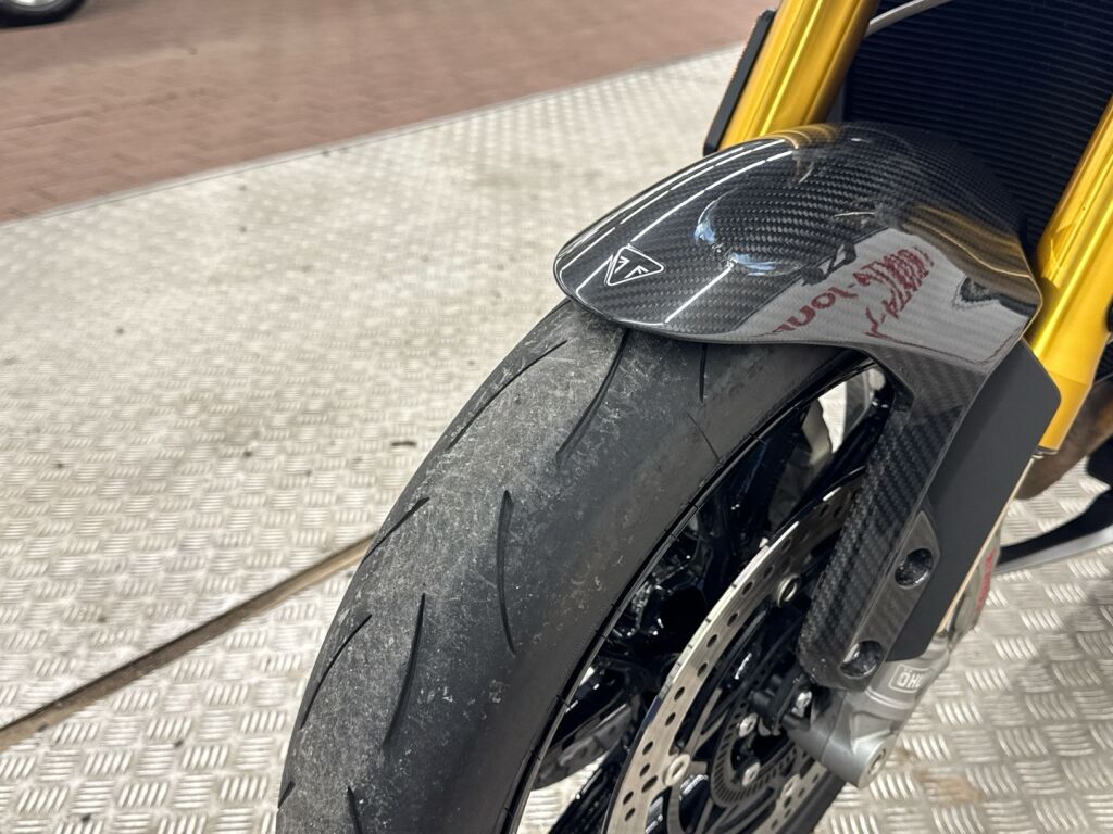 Triumph Speed Triple 2023 