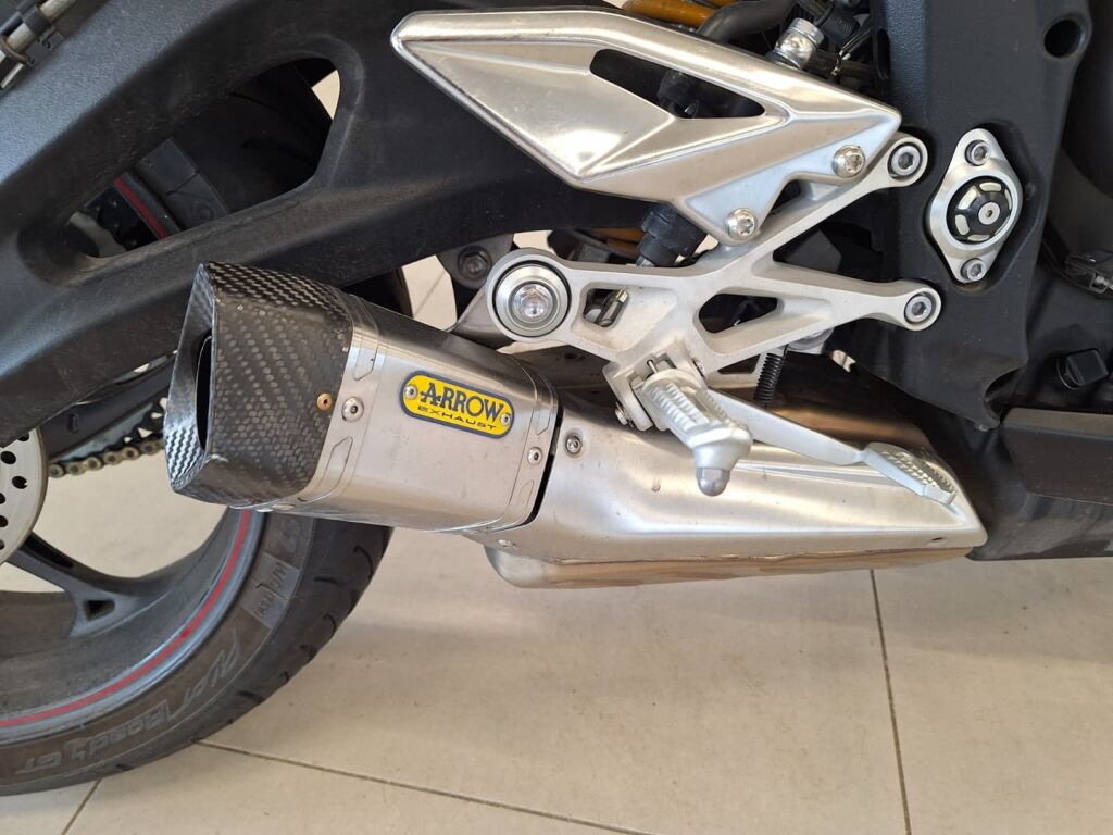 Triumph STREET TRIPLE 2020 