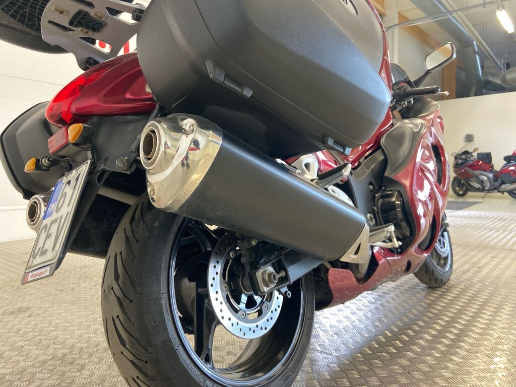 Suzuki GSX 2013 Punainen