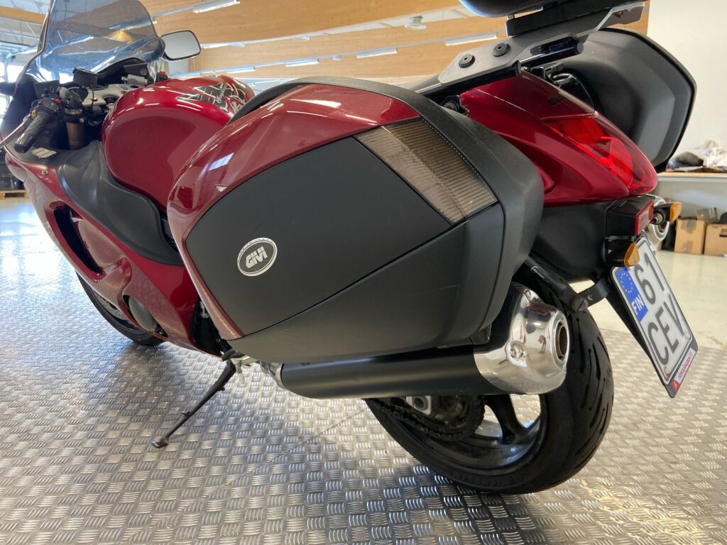 Suzuki GSX 2013 Punainen