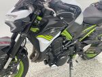 Kawasaki Z 2021 Musta
