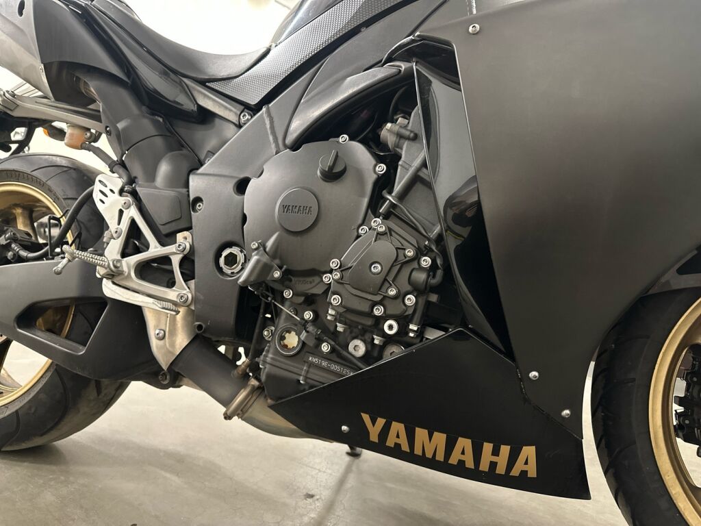Yamaha YZF-R1 2010 