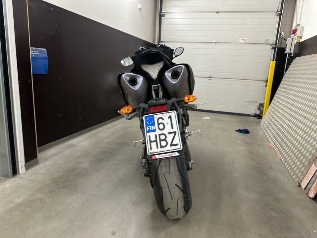 Yamaha YZF-R1 2010 