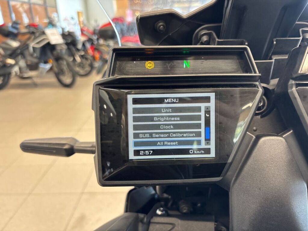 Yamaha TRACER 2022 