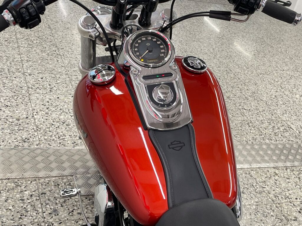 Harley-davidson DYNA 2013 