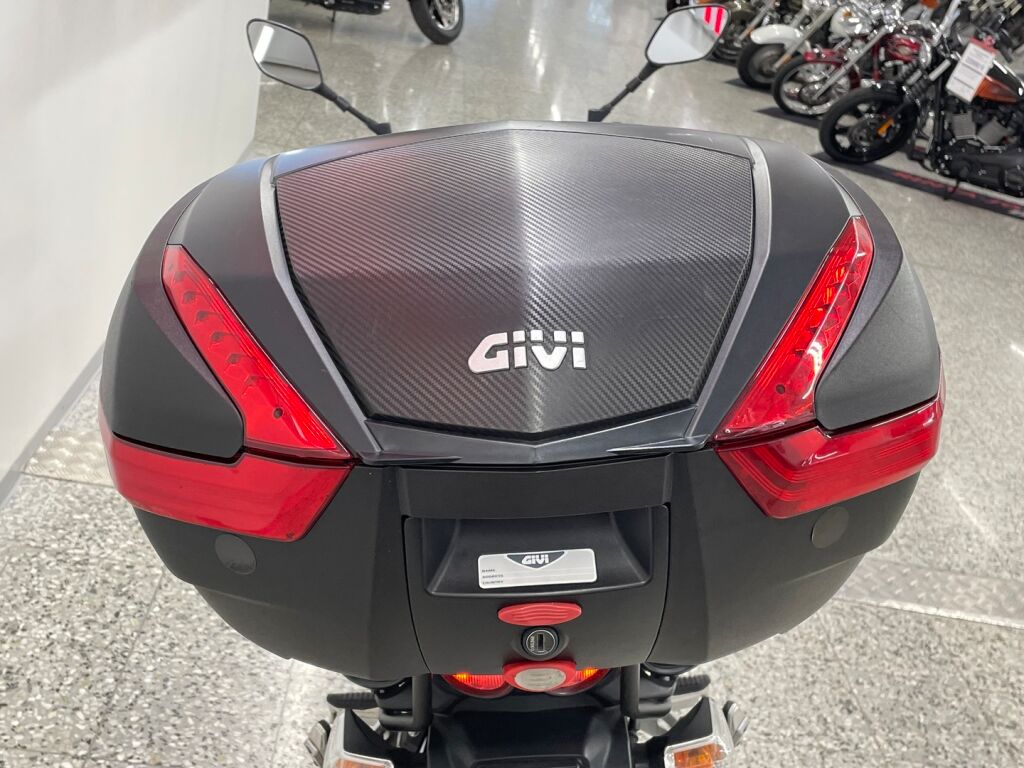 Suzuki GSR 2008 Hopea