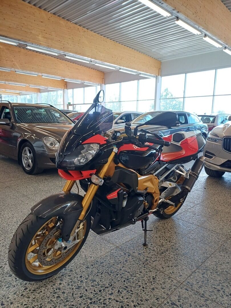 Aprilia Tuono 2010 