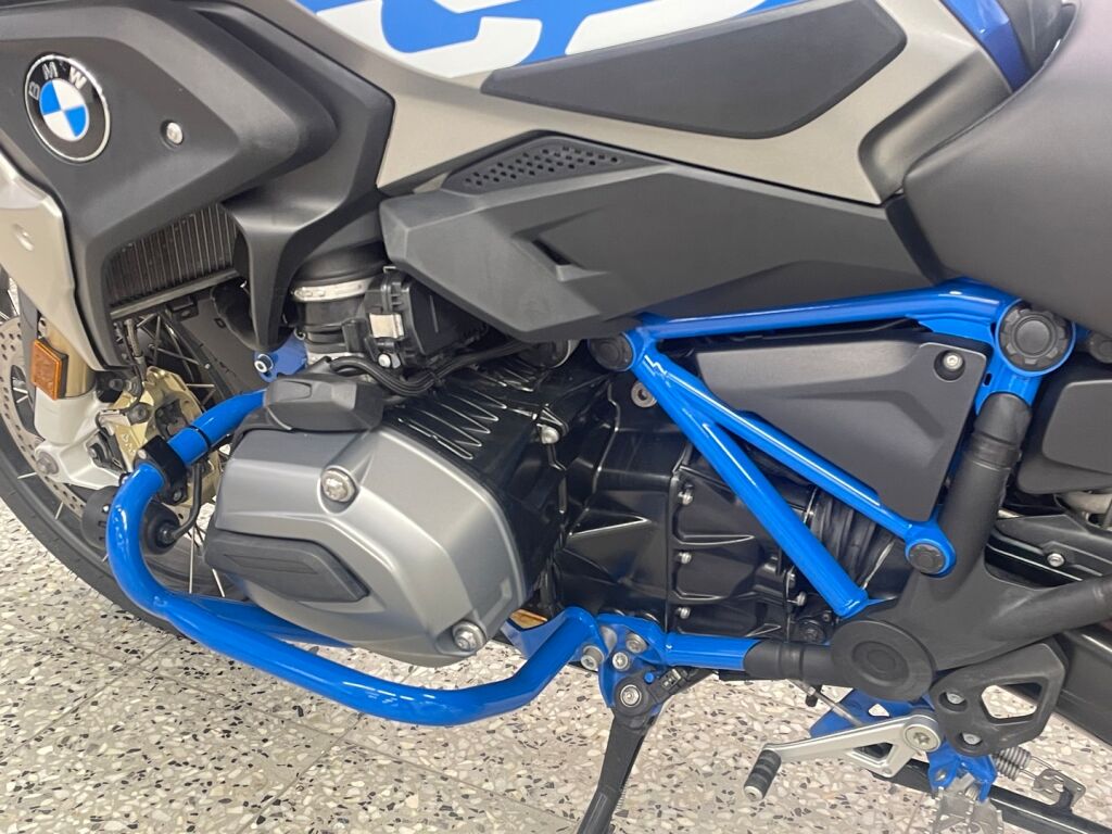 BMW R 2017 Sininen