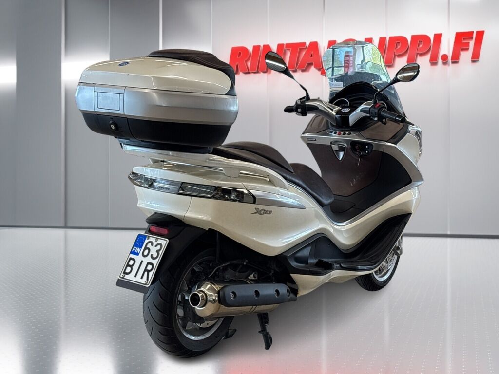 Piaggio X10 2016 