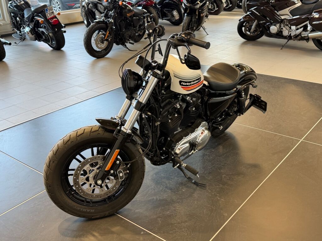 Harley-davidson Sportster 2019 Valkoinen