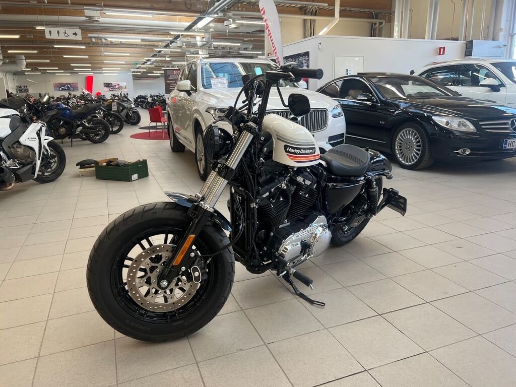 Harley-davidson Sportster 2019 Valkoinen