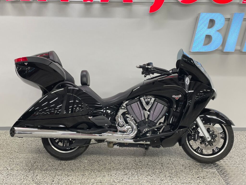 Victory Vision 2016 Musta