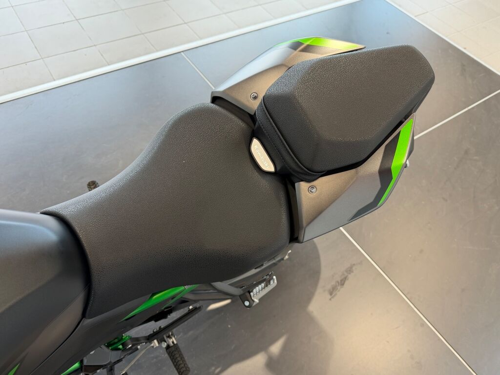 Kawasaki Z 2025 