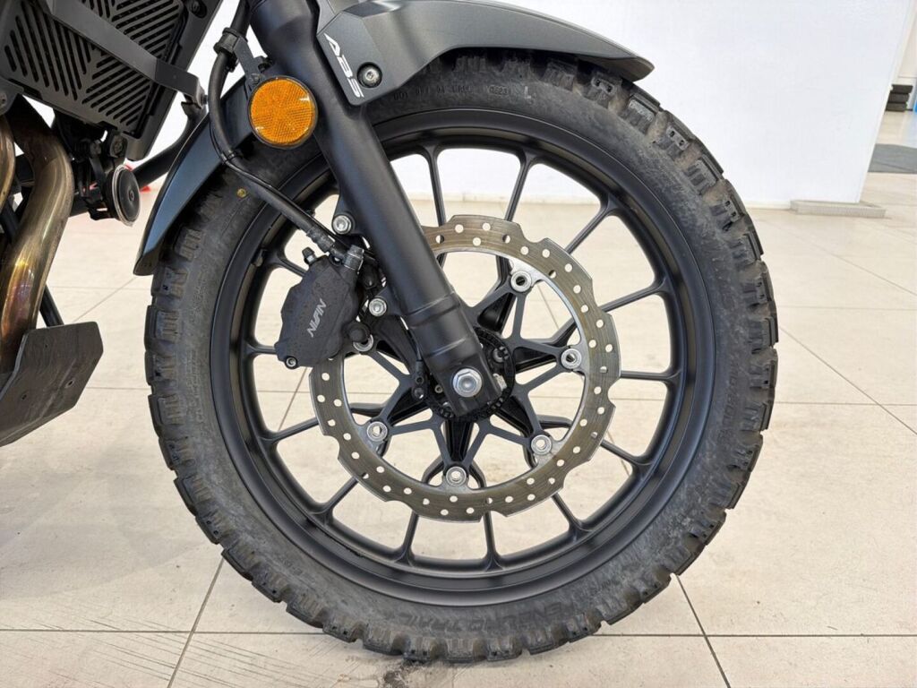 Honda CB 2022 