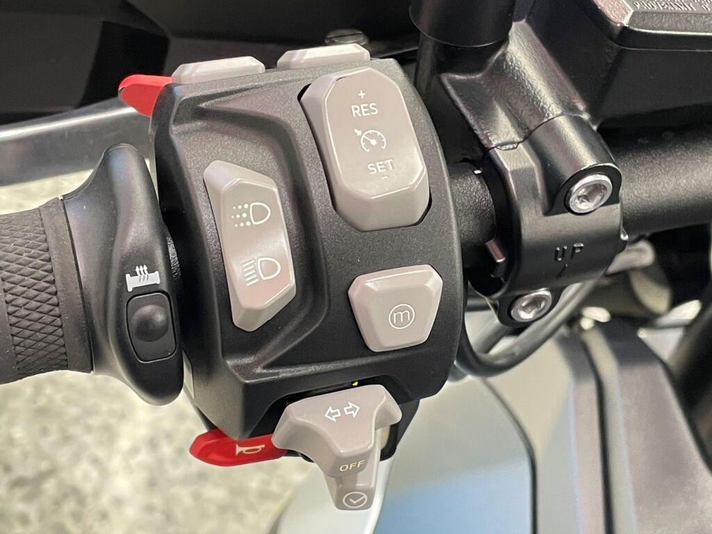 Triumph TIGER 2018 Sininen