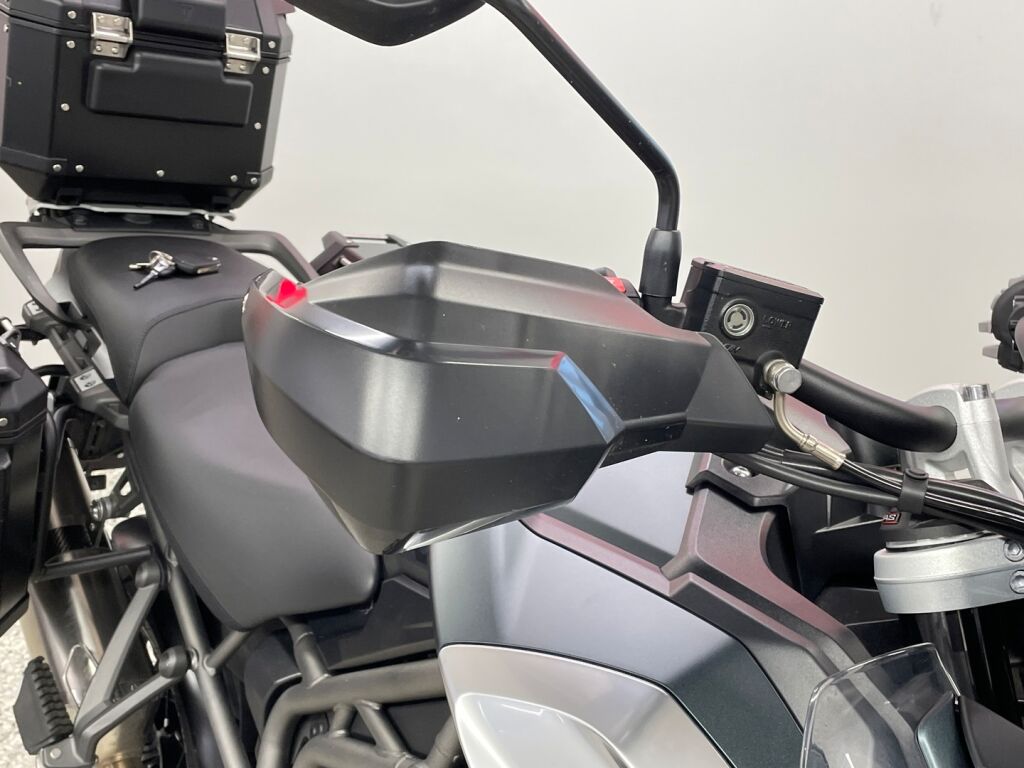 Triumph TIGER 2018 Sininen