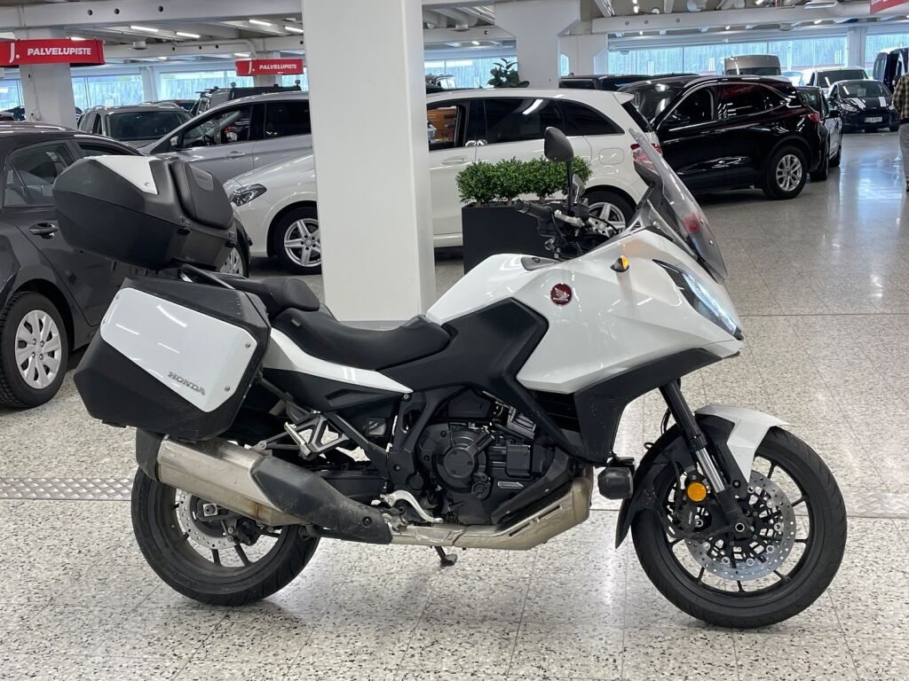 Honda NT 2022 