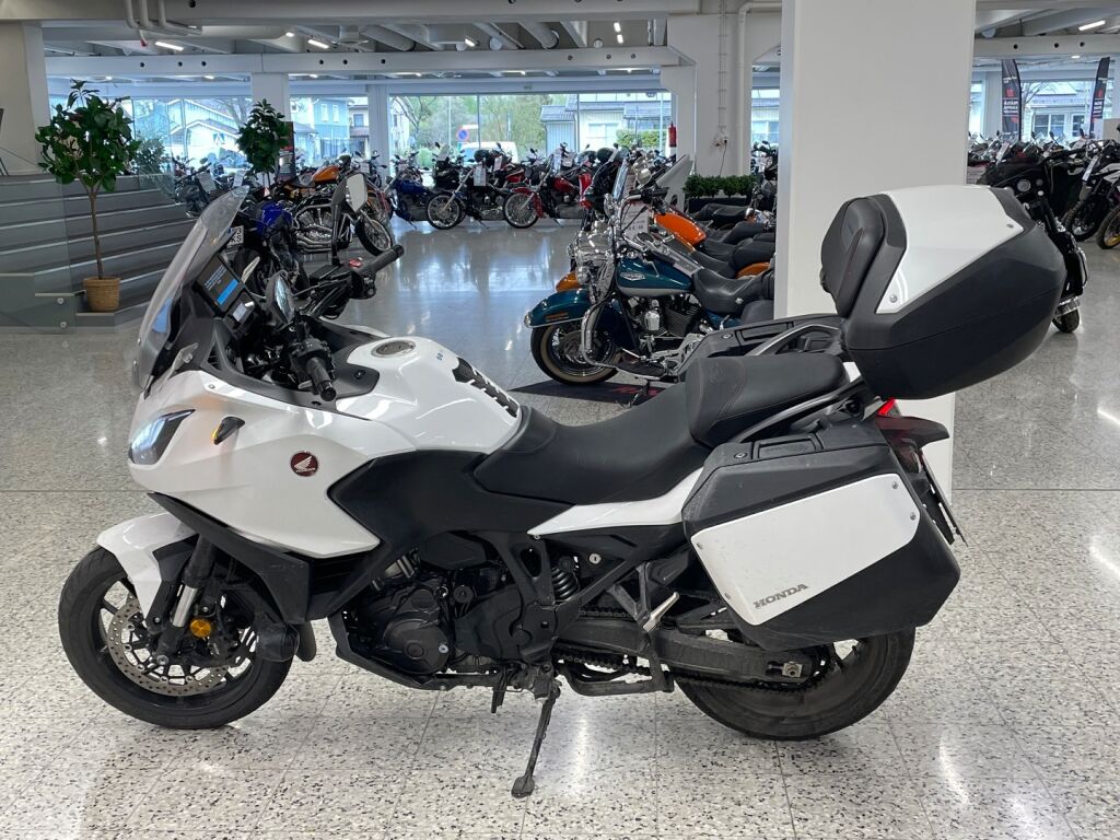 Honda NT 2022 