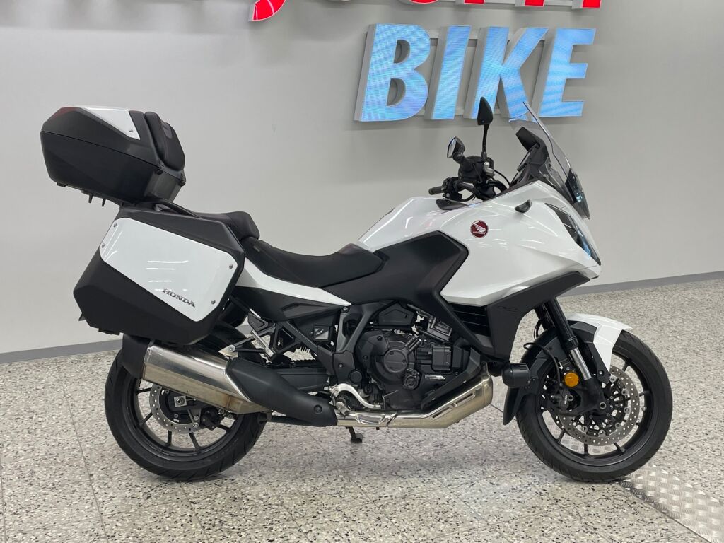 Honda NT 2022 