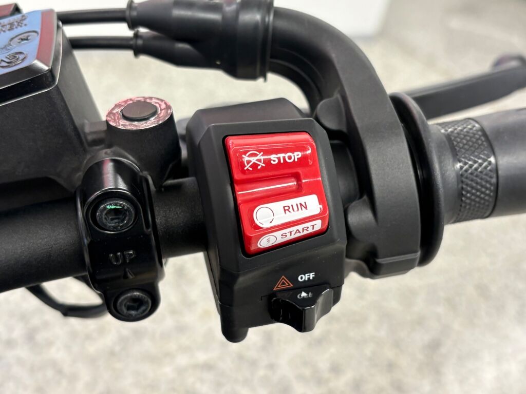 Yamaha XSR 2025 