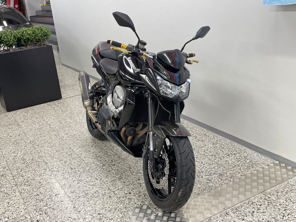 Kawasaki Z 2007 Musta