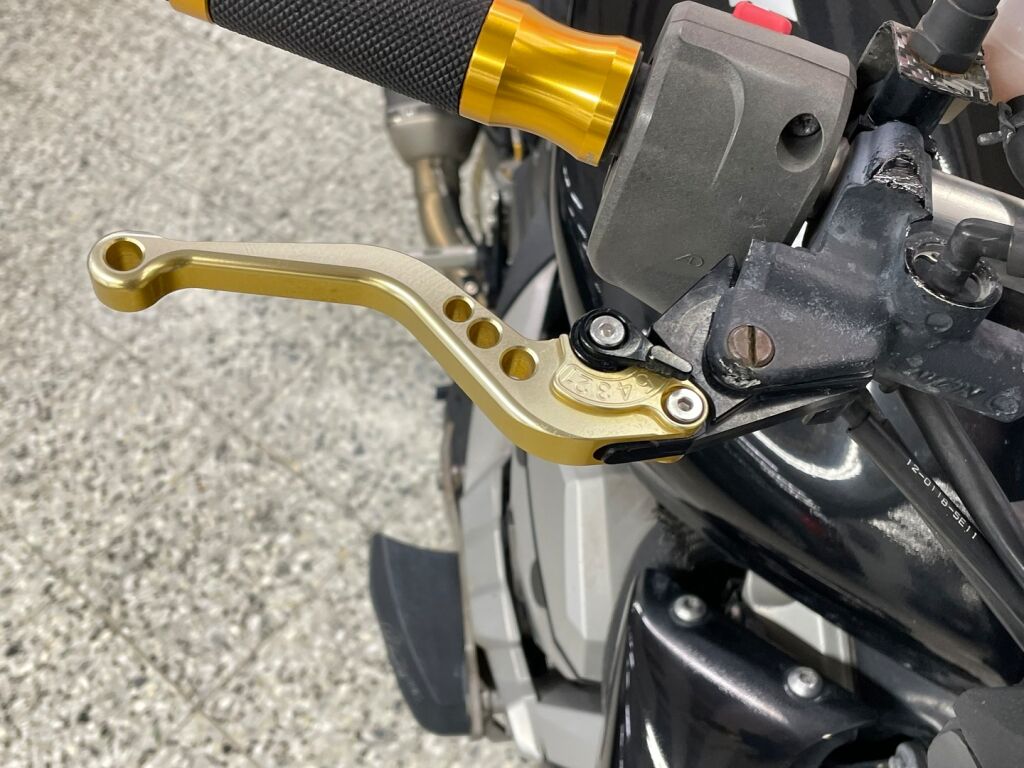 Kawasaki Z 2007 Musta