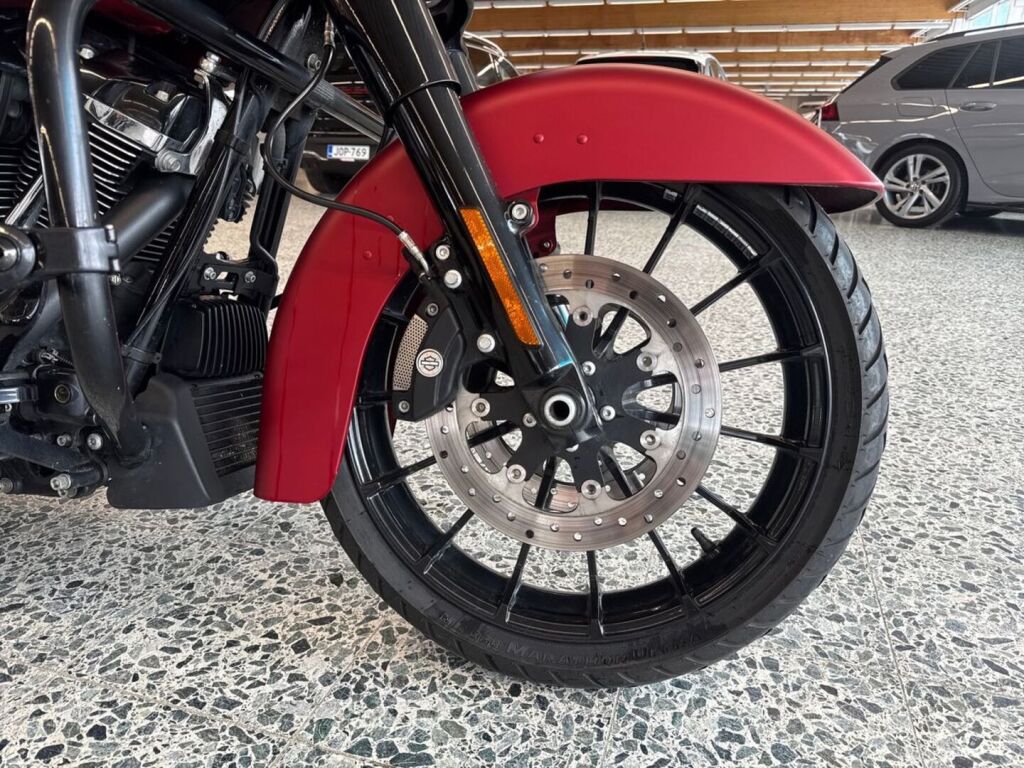 Harley-davidson TOURING 2019 Punainen