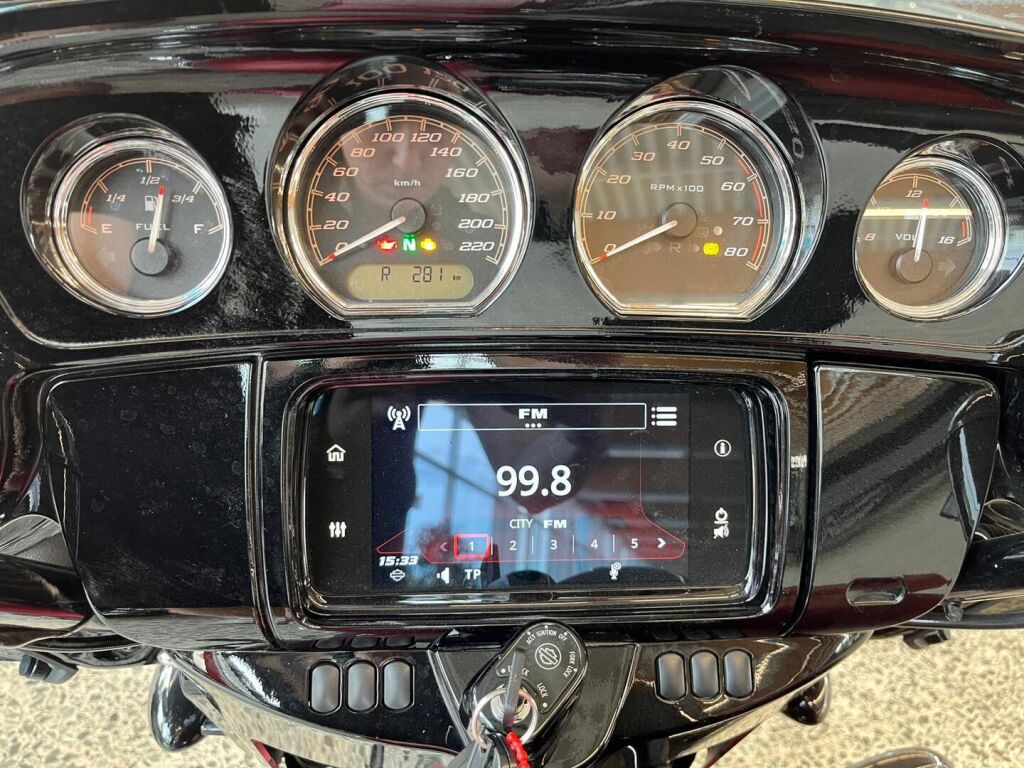 Harley-davidson STREET GLIDE SPECIAL 2019 Punainen