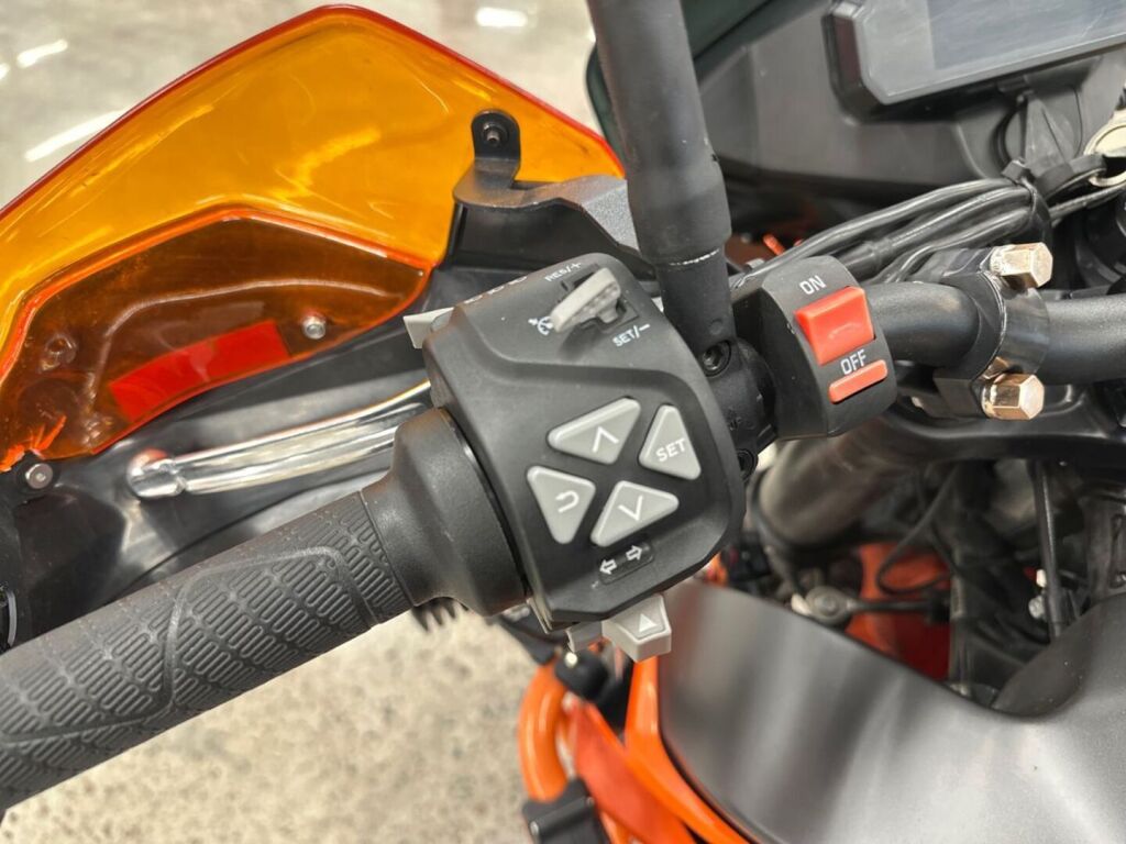 Ktm 890 2022 