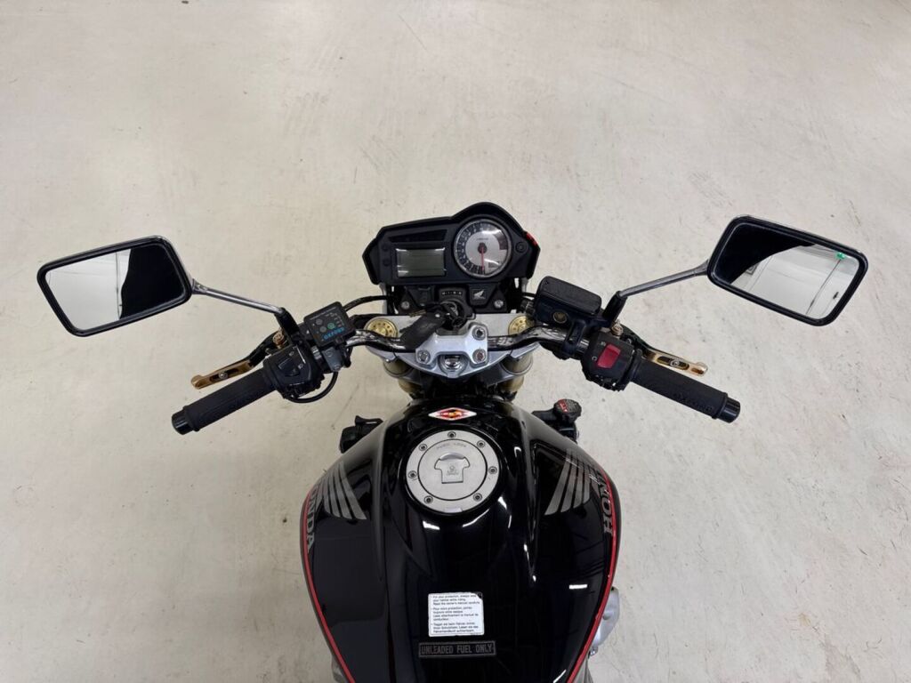 Honda CB 2007 Musta