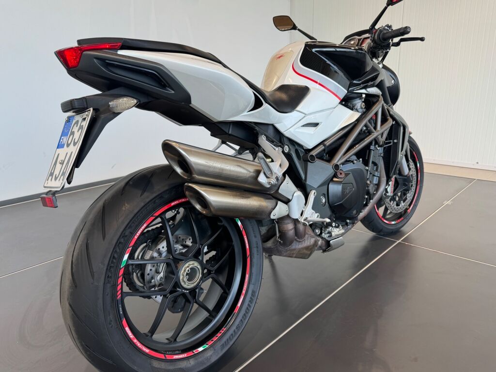 Mv agusta BRUTALE 2010 Valkoinen