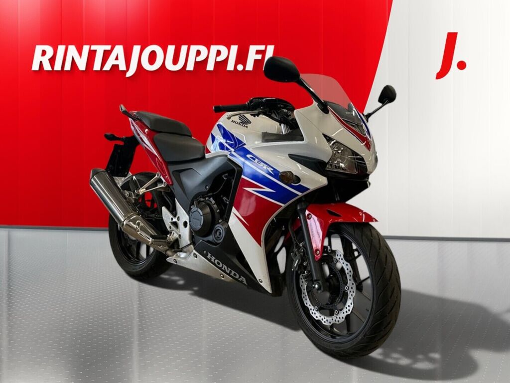 Honda CBR 2018 Tricolor