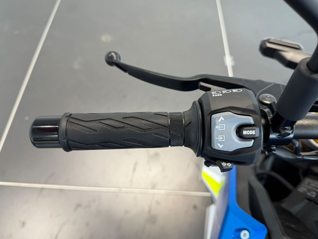 Suzuki GSX-S 2023 