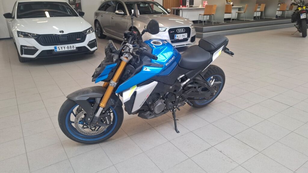 Suzuki GSX-S 2023 