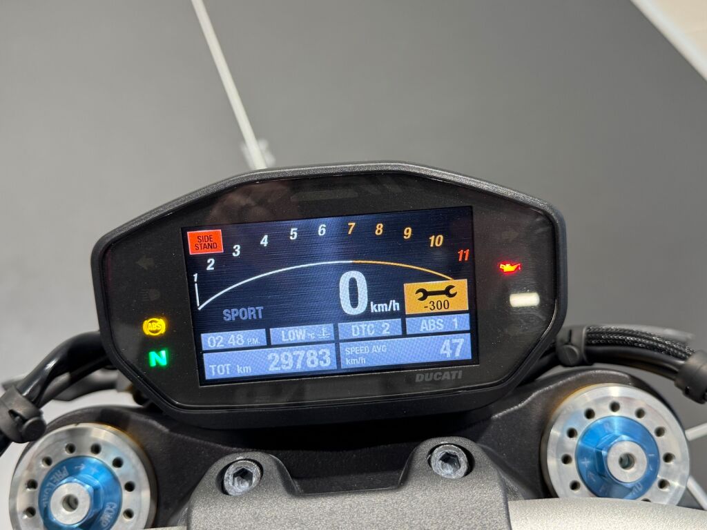 Ducati MONSTER 2014 Punainen