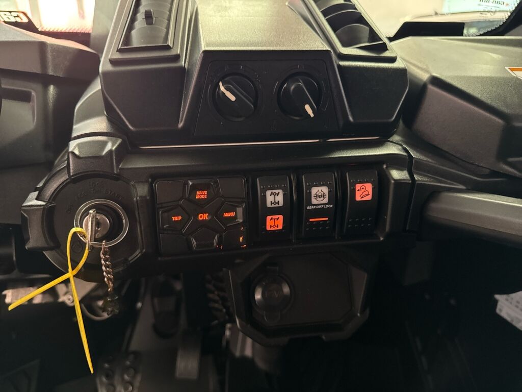 Can-am MAVERICK 2020 