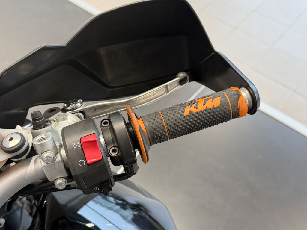 Ktm 990 2011 