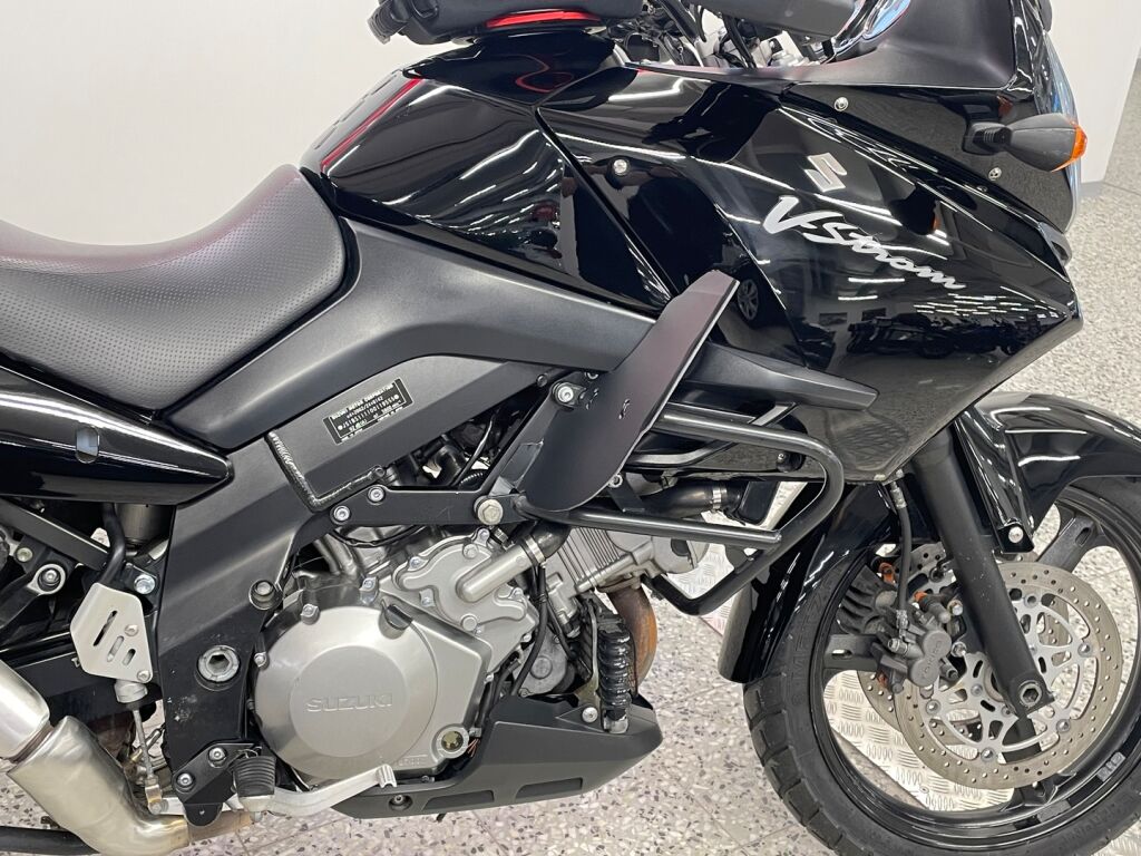 Suzuki DL 2007 Musta