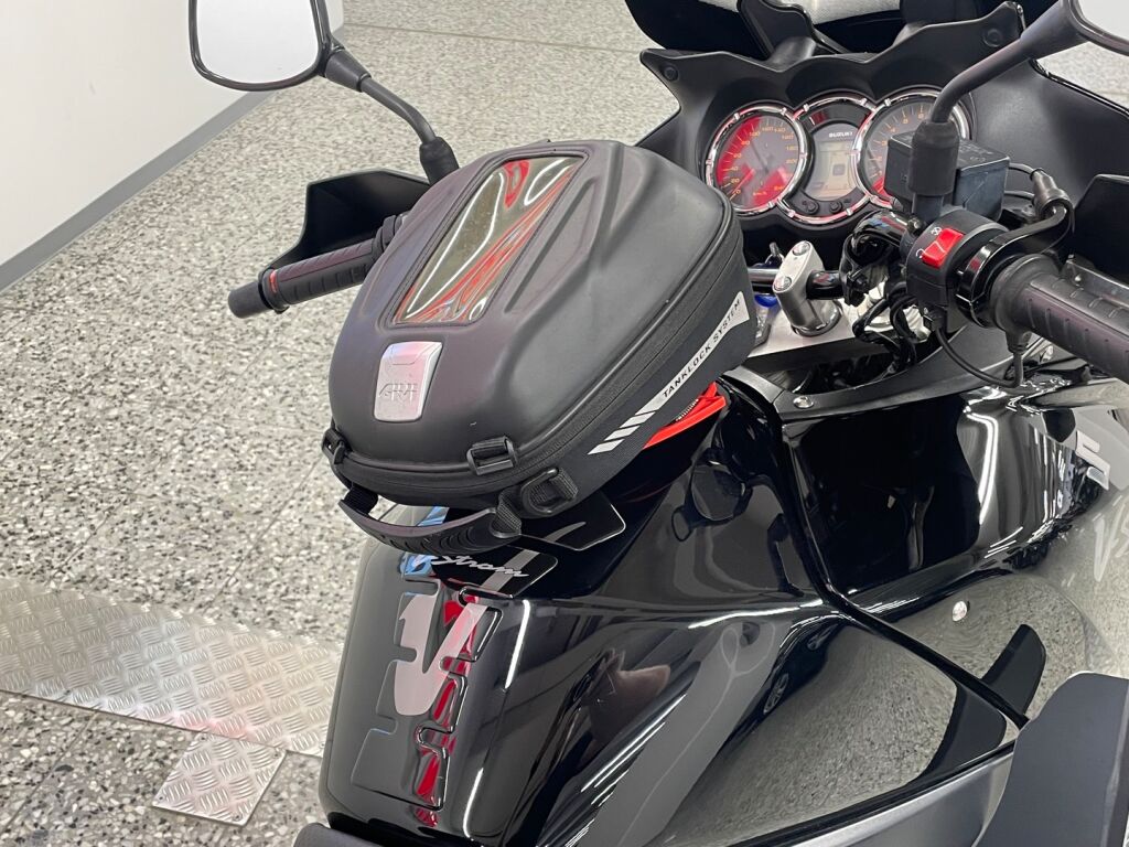 Suzuki DL 2007 Musta