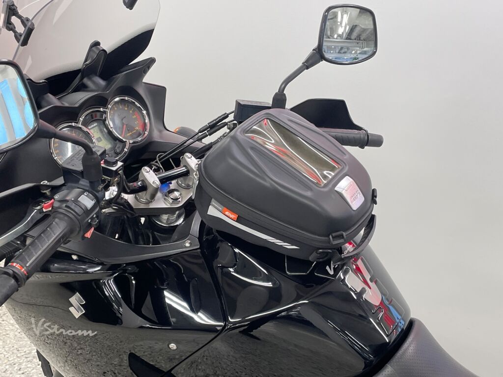 Suzuki DL 2007 Musta