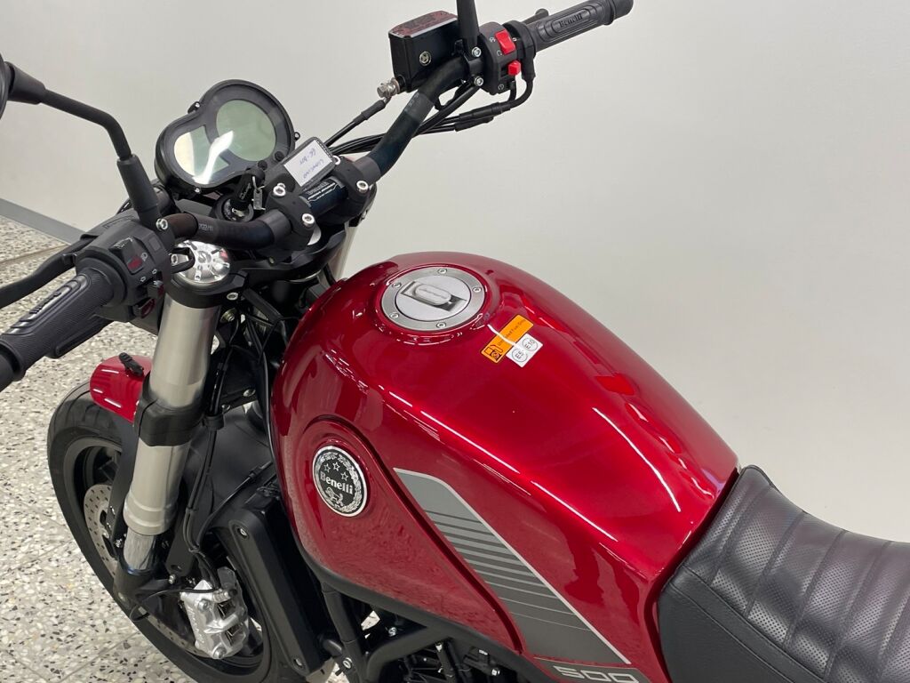 Benelli LEONCINO 2021 