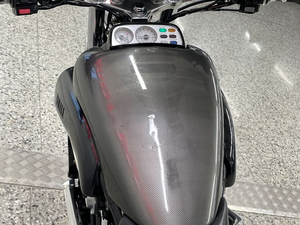 Yamaha VMX 2002 Musta