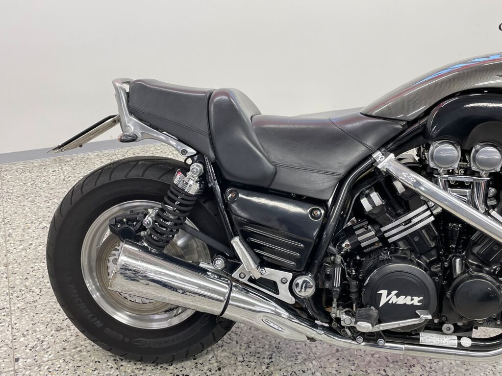 Yamaha VMX 2002 Musta