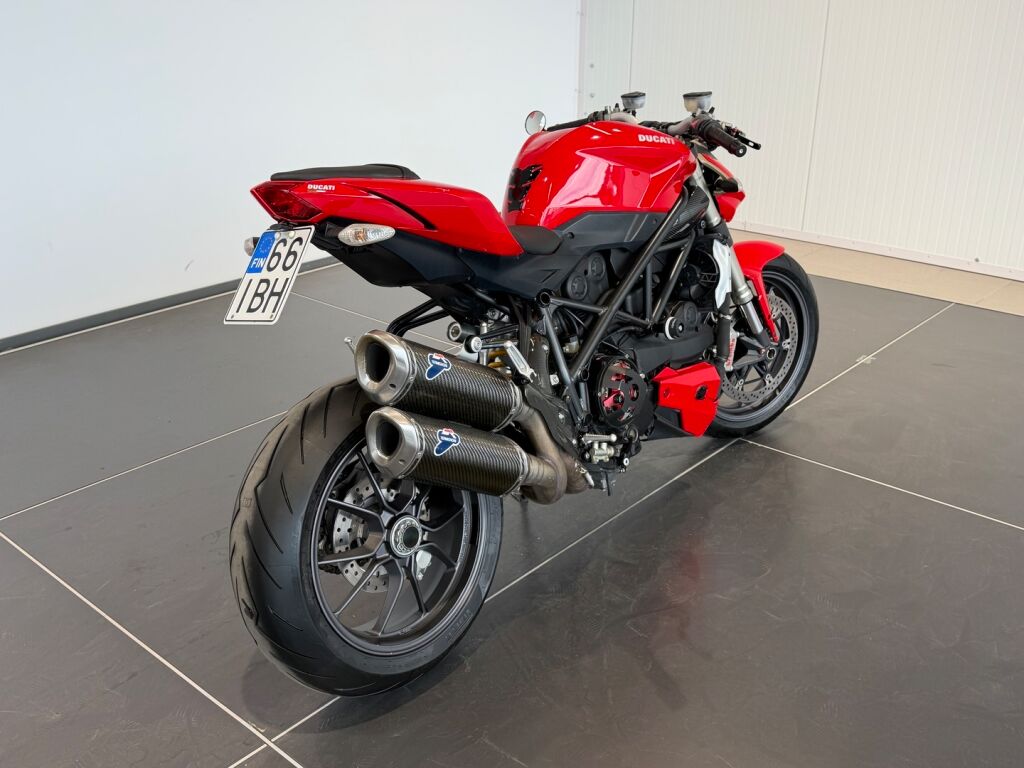 Ducati Streetfighter 2010 
