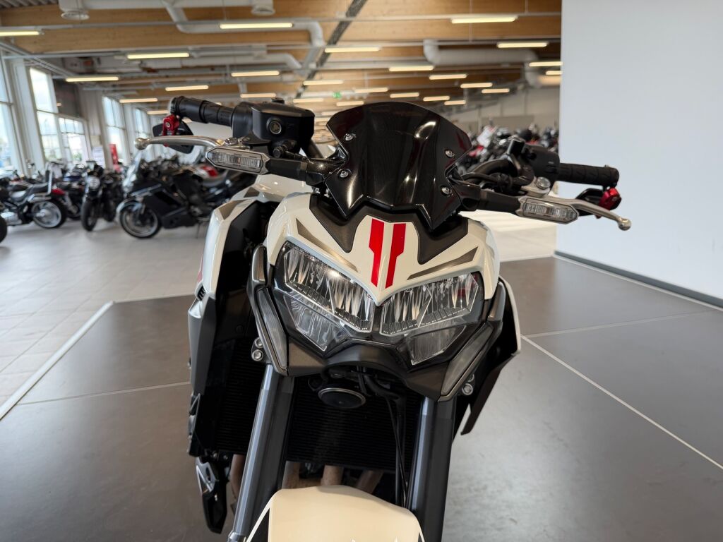 Kawasaki Z 2022 